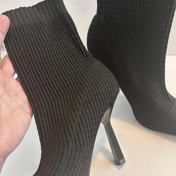 Zara Black Fabric Sock Ankle Booties With Heel Size 8 or 8.5 - Picture 7 of 8